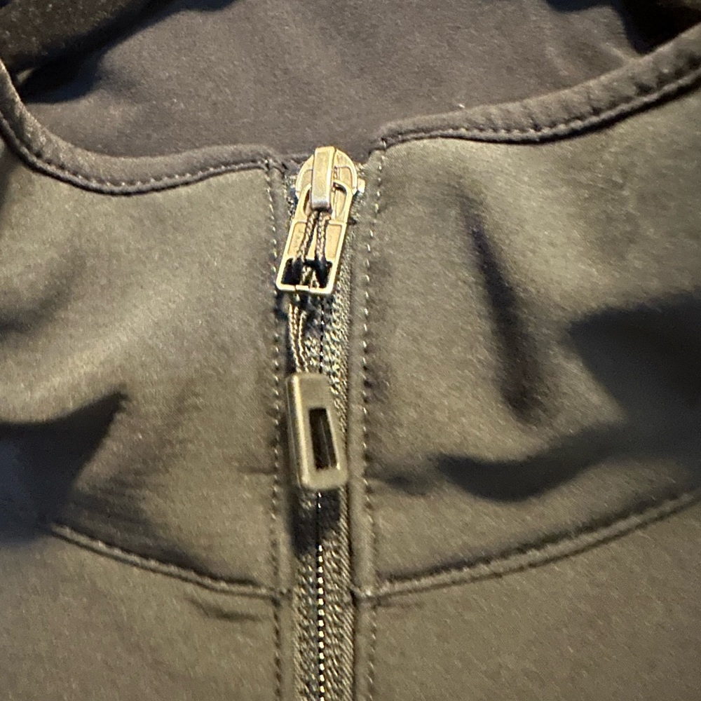 Patagonia Adze Men’s Hybrid with full zip - Picture 10 of 11